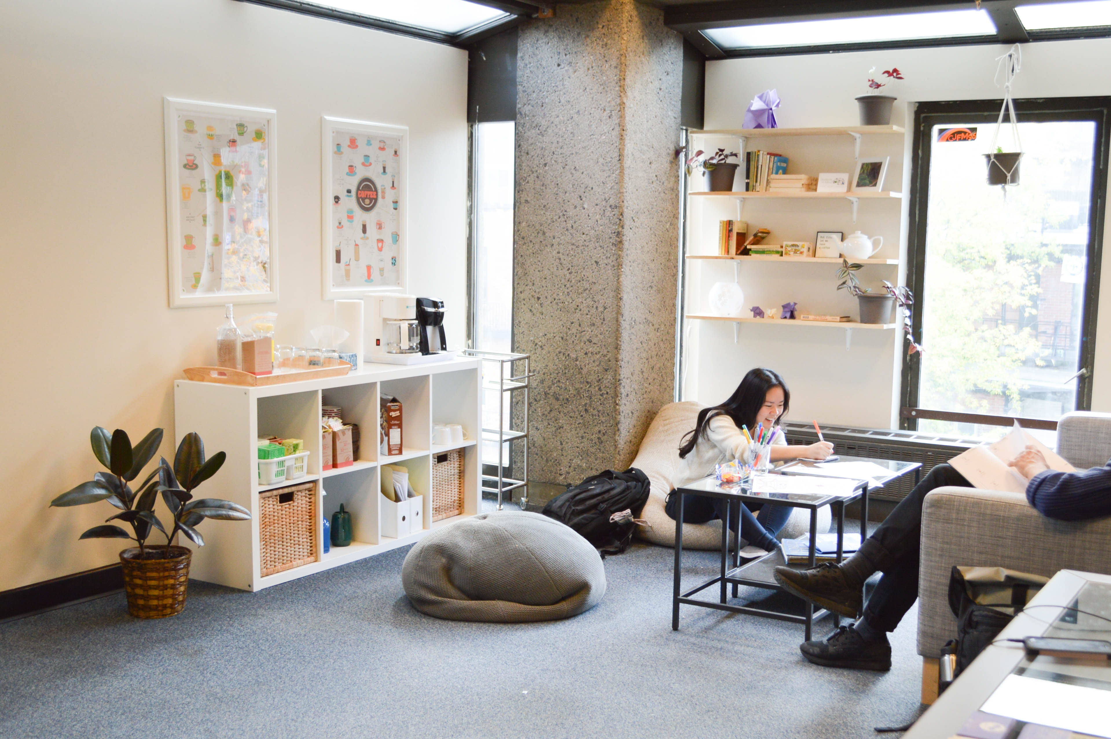 Peer Support Centre waiting room featuring sunlight and people relaxing